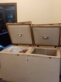 Very good Dawlance 2 door deep freezer