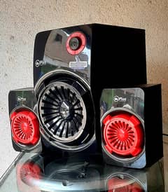 mrplus total genune nd fresh new condtion  bt fm aux usb sd option