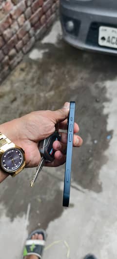 I phone 13