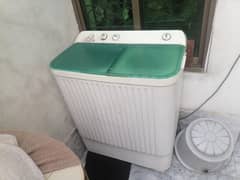 Haier washing and dryer machine 10kg Wali for sale