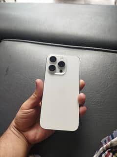 iPhone 15 Pro iCloud 128GB 10/10