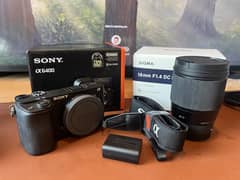Sony A6400 - Almost unused - 300 Shutter Count Sigma 16mm f1.4