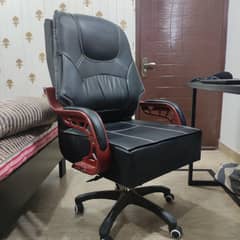 OFFICE CHAIR | CEO CHAIR