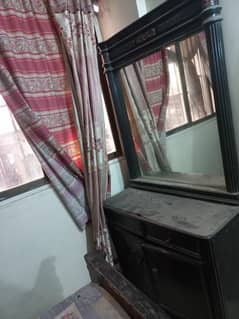 Bedroom set (Urgent sale)