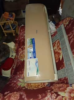 Haier  1.5 ton non inverter ac