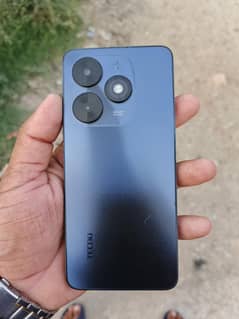 tecno spark go 2024