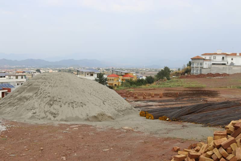 Build Your Future! 10 Marla Front Open Plot with Possession 15