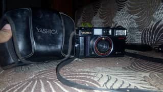 YASHICA CAMERA