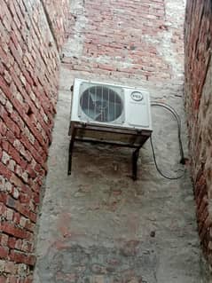 PEL 1.5 Ton Non-Inverter AC – Full Fresh Condition