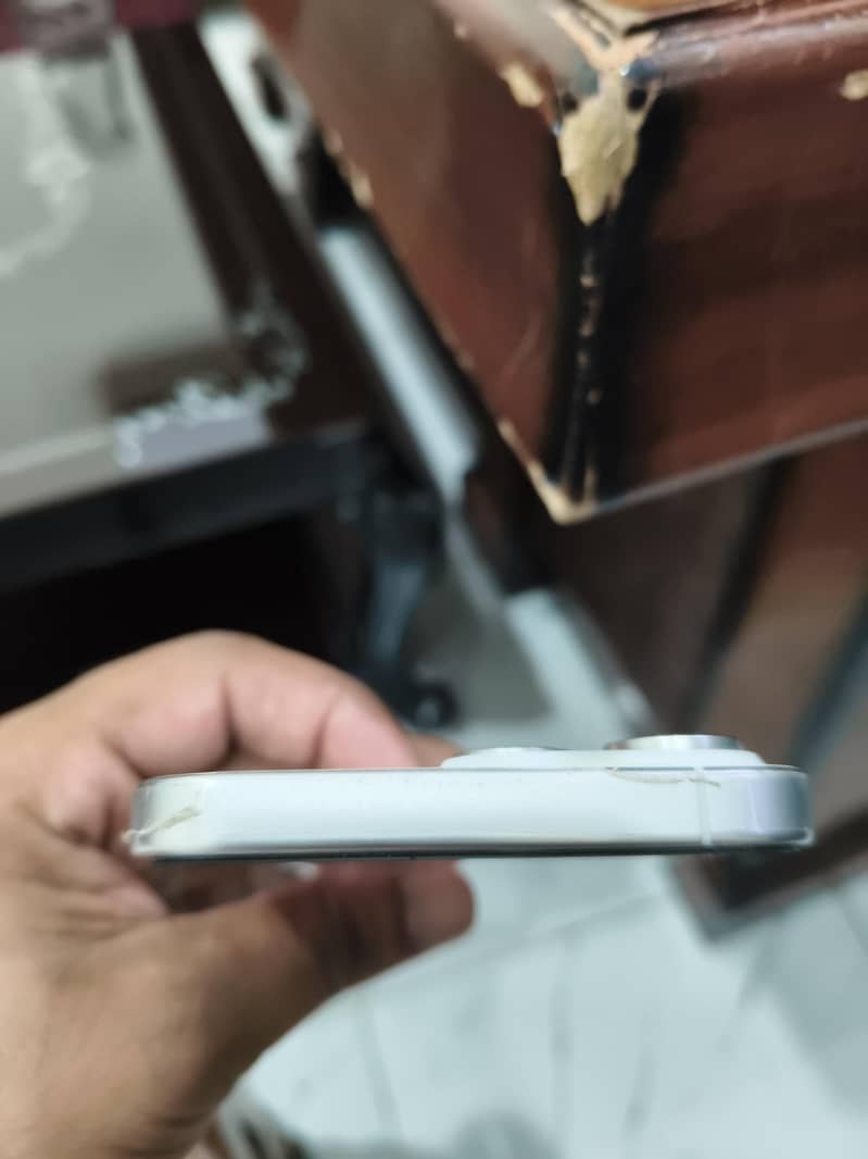 Apple Iphone 15 pro Max 6