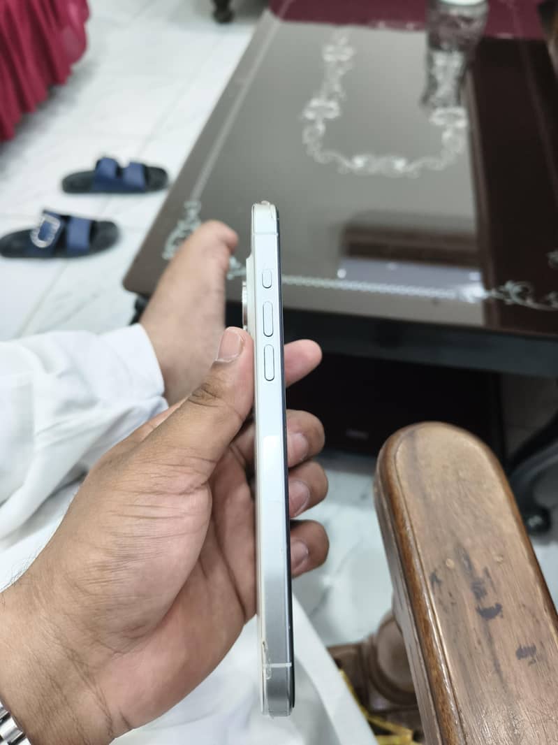 Apple Iphone 15 pro Max 8