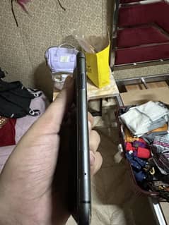 Iphone 11 128gb Black sim locked