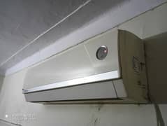 Dawlance 1.5 Ton Non-inverter Ac