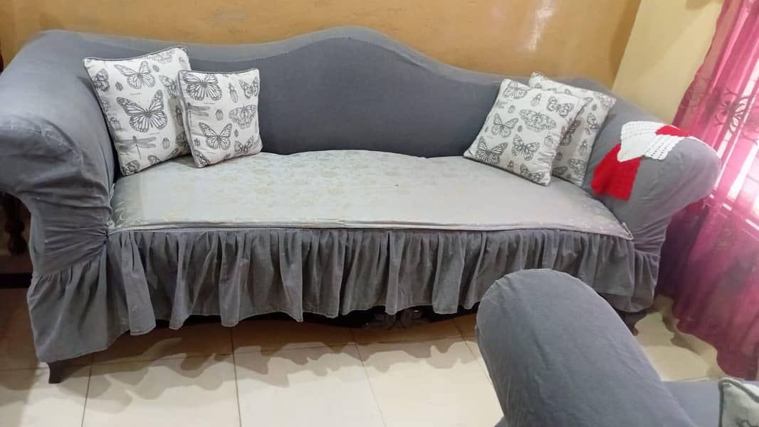 sofa set 10/10 condition 1