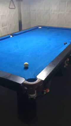 Billiards/Pool Table