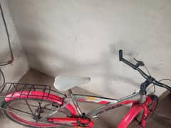 cruiser company ki cycle ha Thora SA Kam ha Jo hona ha pichli tube new