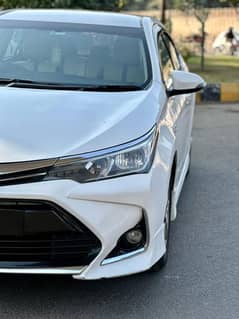 Toyota Corolla Altis Grande manual