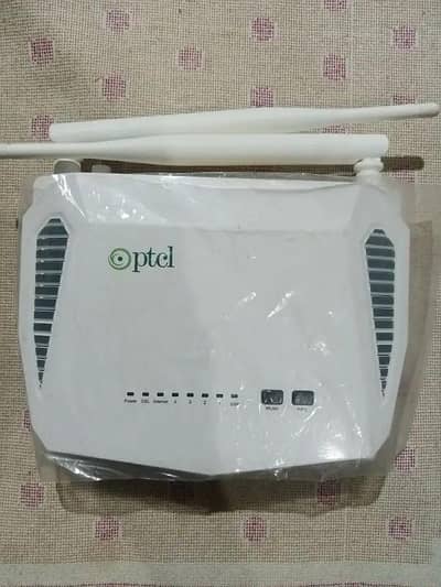 PTCL WiFi Router New HG150-Ub | VDSL2 | 300Mbps Speed | Dual Antennas ...