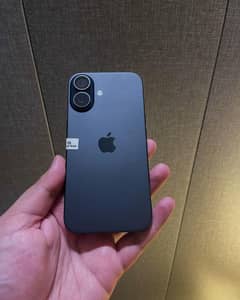 Apple iPhone 16