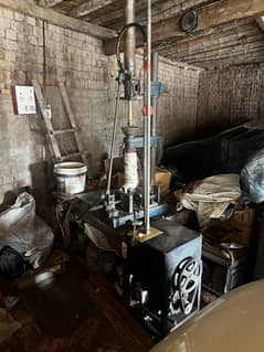 Hydrolic hand molding machine