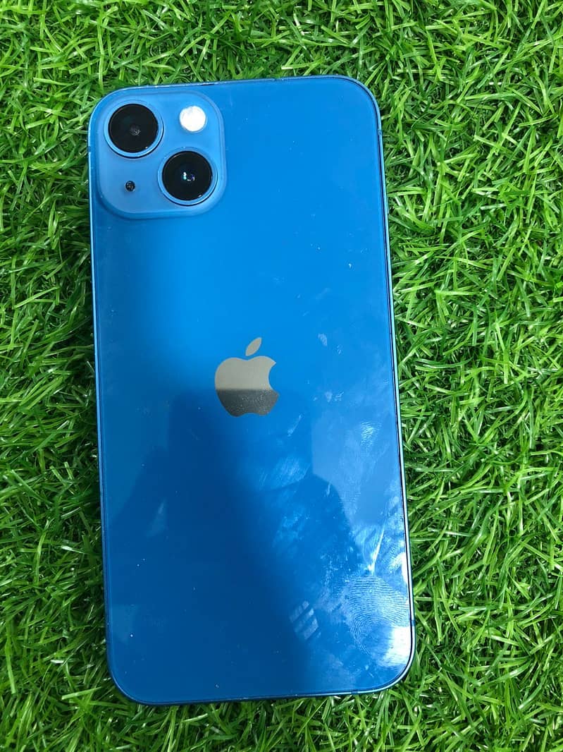 iPhone 13 Factory unlock with complete box 4