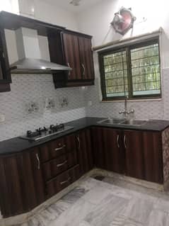 Very Well Maintained 5 Marla House.