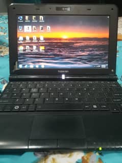 Toshiba laptop NB300 Hand  size beautiful laptop