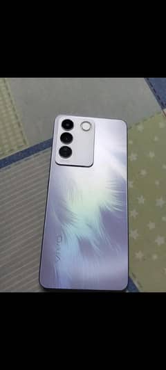 v27 e 10 by 10.8 + 8 256 lush condition full box 03066958841