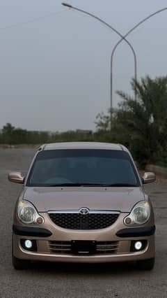 Toyota Duet / storia