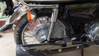 Honda CG 125 black color first owner