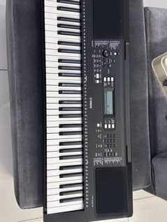 Yamaha e373 keyboard