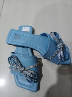 slippers