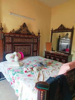 king Size Bed with bed Tables & Dressing for Sale