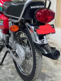 Honda cg 125 2023