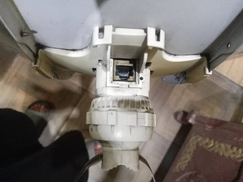 light beam m5 with poe adapter develiry charges not added 2