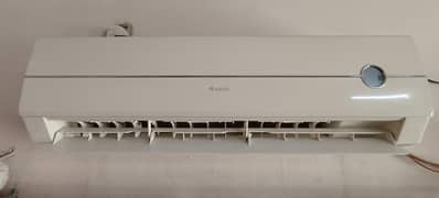 Gree 2 ton Split