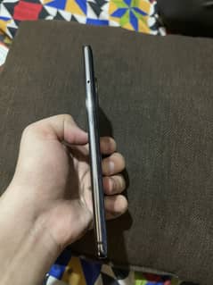 One plus 7t 8/128