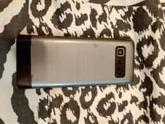 QMobile xl8