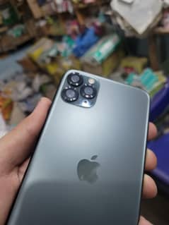 i phone 11 pro max dual sim  aproved 256 gb  need cash