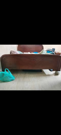 Used old rosewood bed with side tables