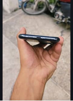 Iphone 11 Pro 64gb PTA approve 10 B 10 condition