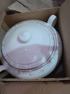 Dinner set