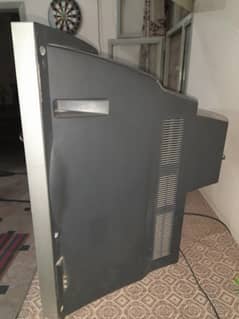 LG