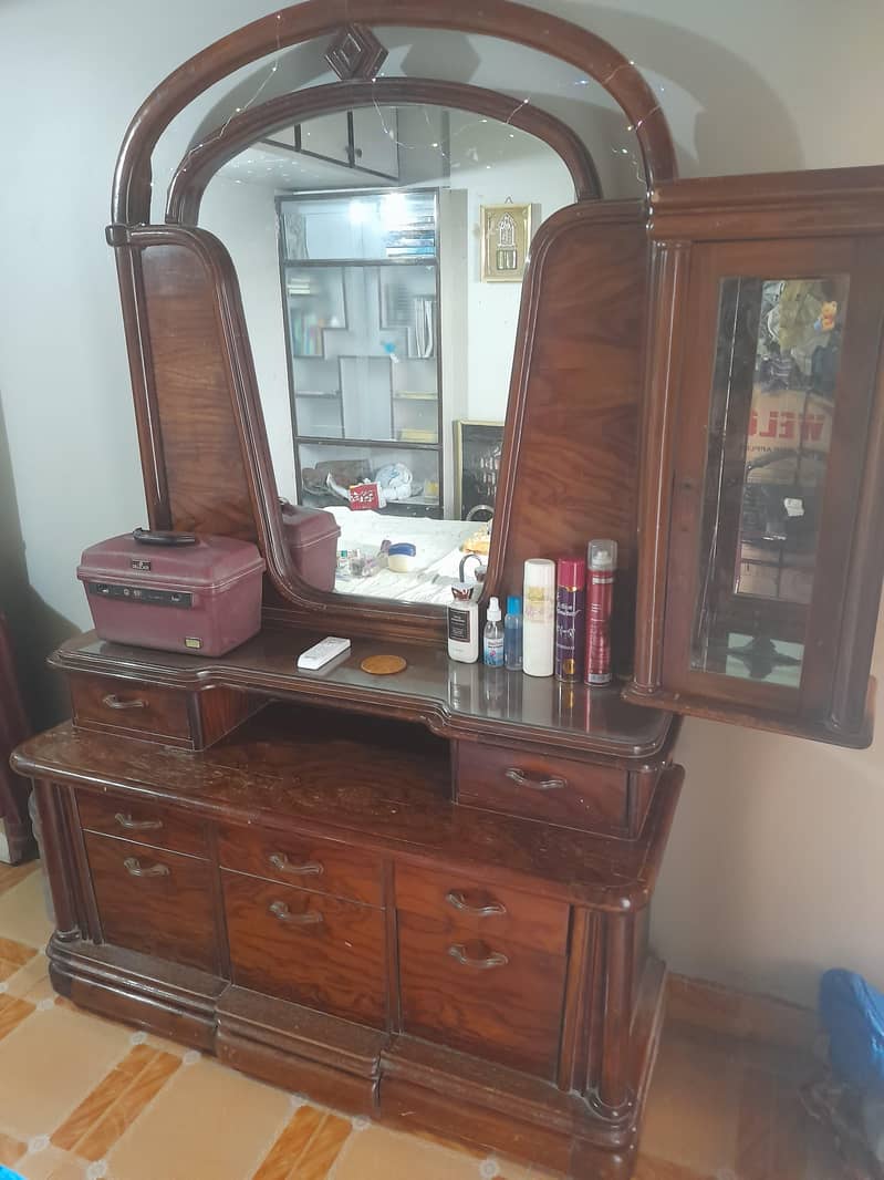 King size bed with mattress, 2 side tables, and dressing table. 4