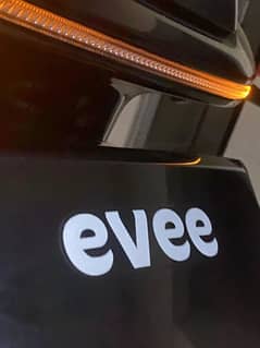 Evee