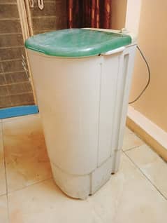 Urgent Sale Haier Spin Dryer in low price