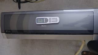 GREE INVERTER AC