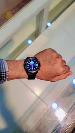 Samsung Watch Gear 3 with original charger
