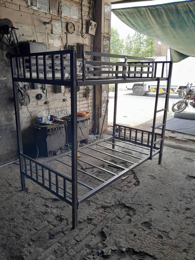 Iron Bunk Beds, Bunker Beds, Double Beds. 4