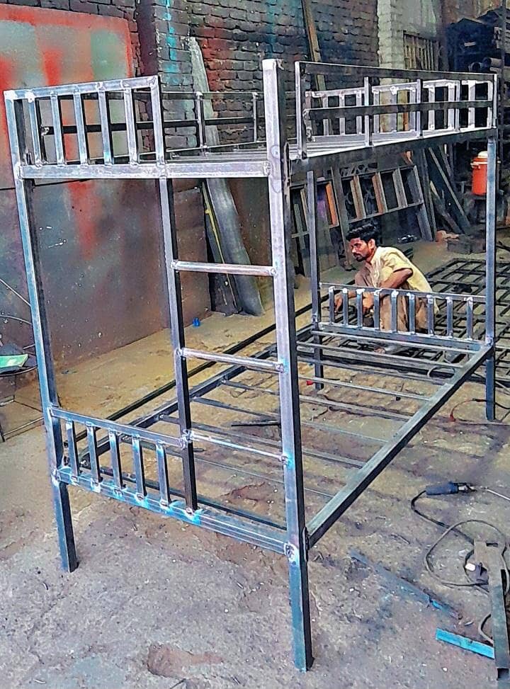 Iron Bunk Beds, Bunker Beds, Double Beds. 8